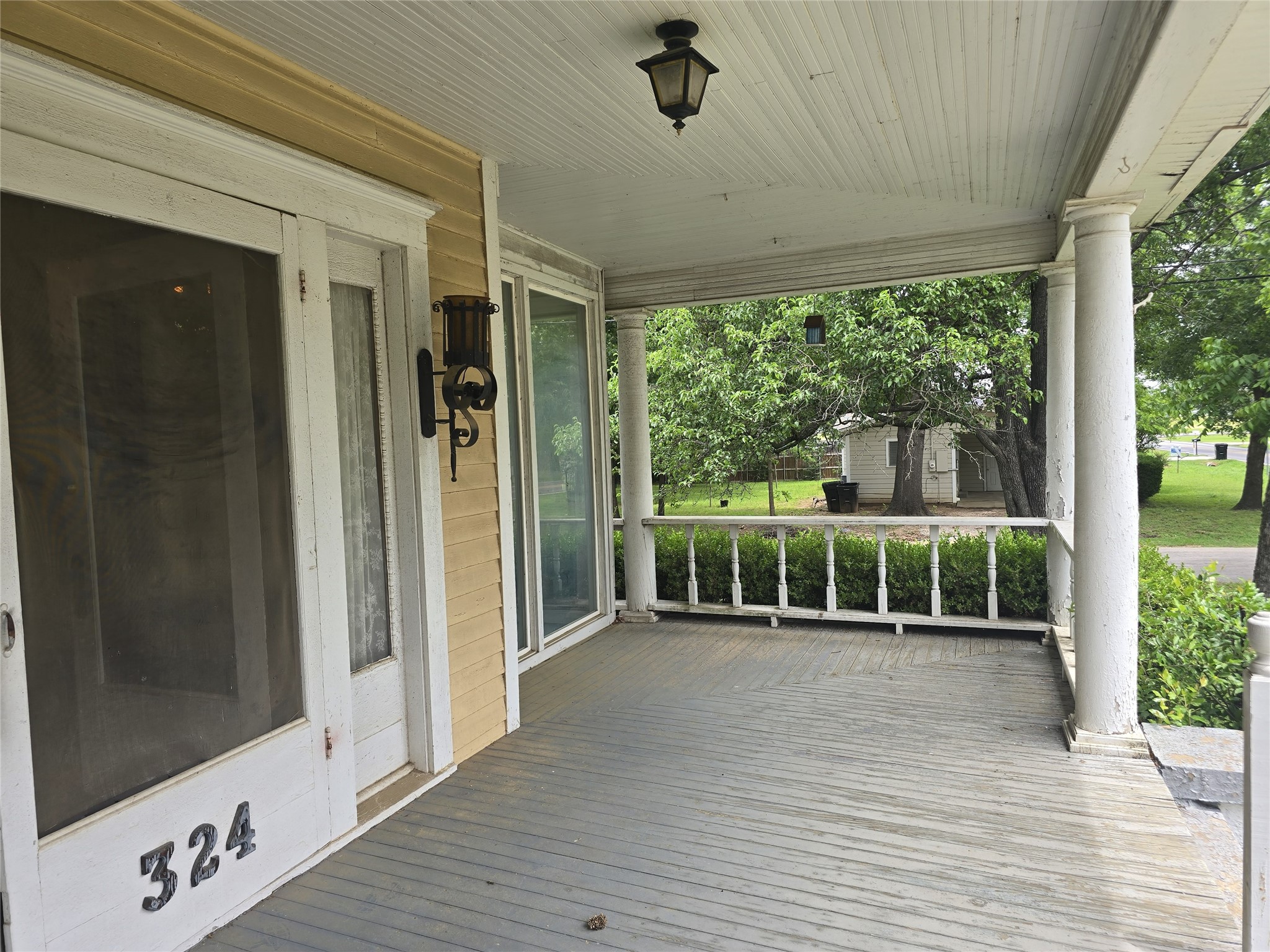 324 E Liberty Street Pilot Point TX 76258
