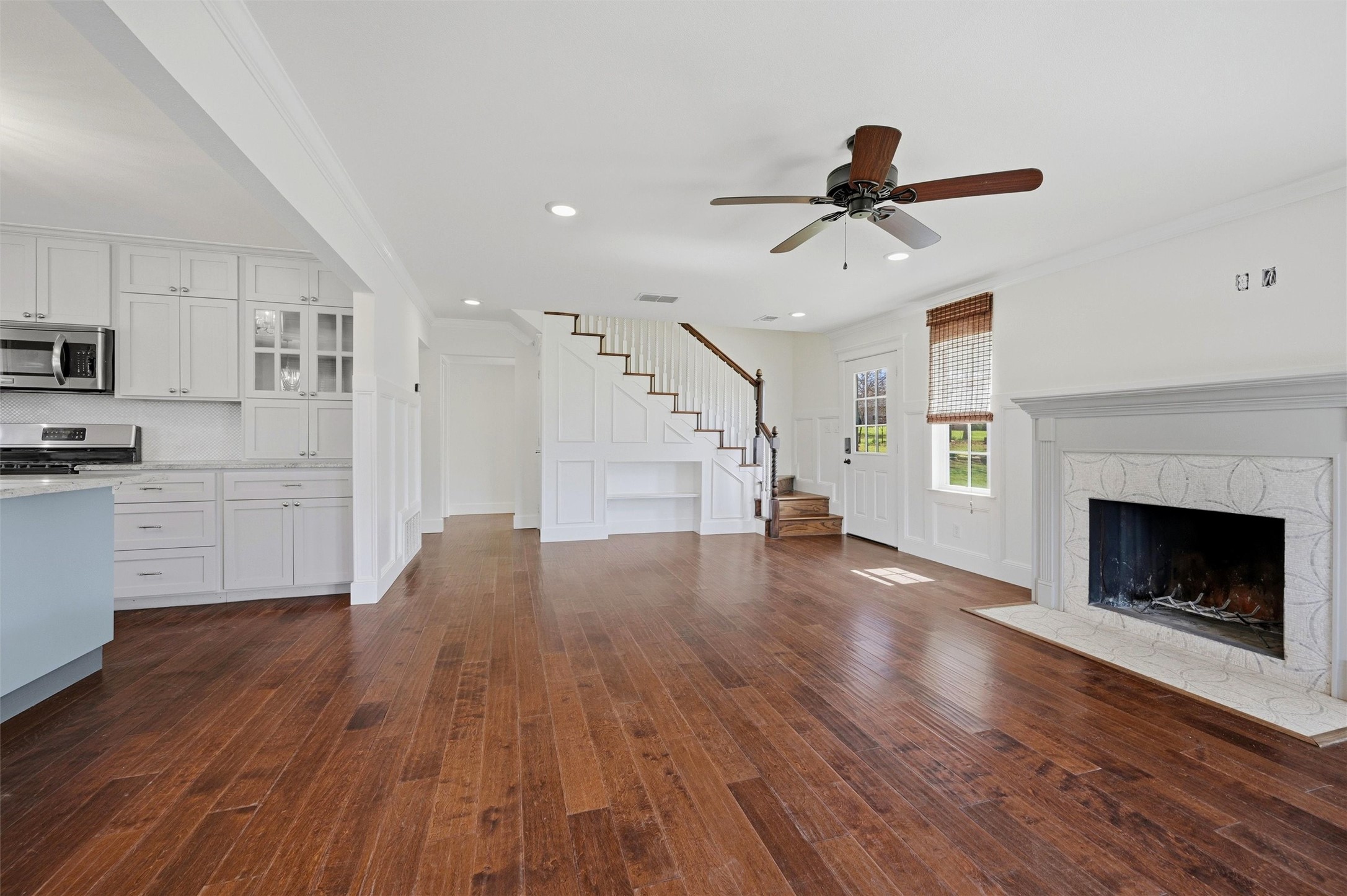 123 Pontiac Drive Lake Kiowa TX 76240