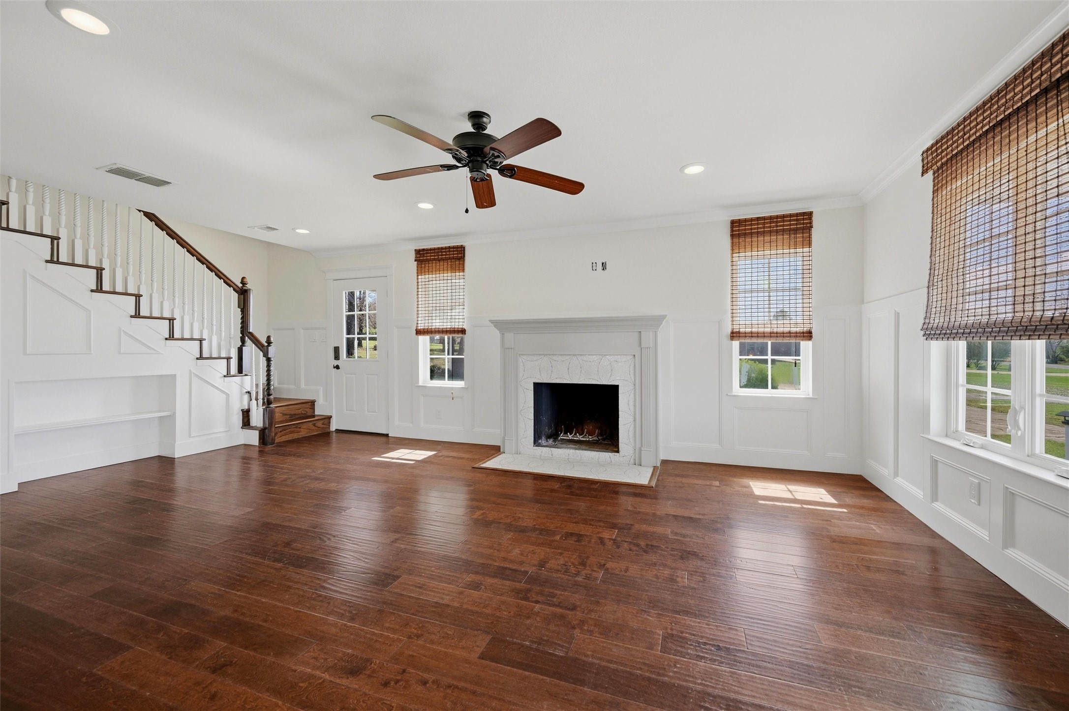 123 Pontiac Drive Lake Kiowa TX 76240