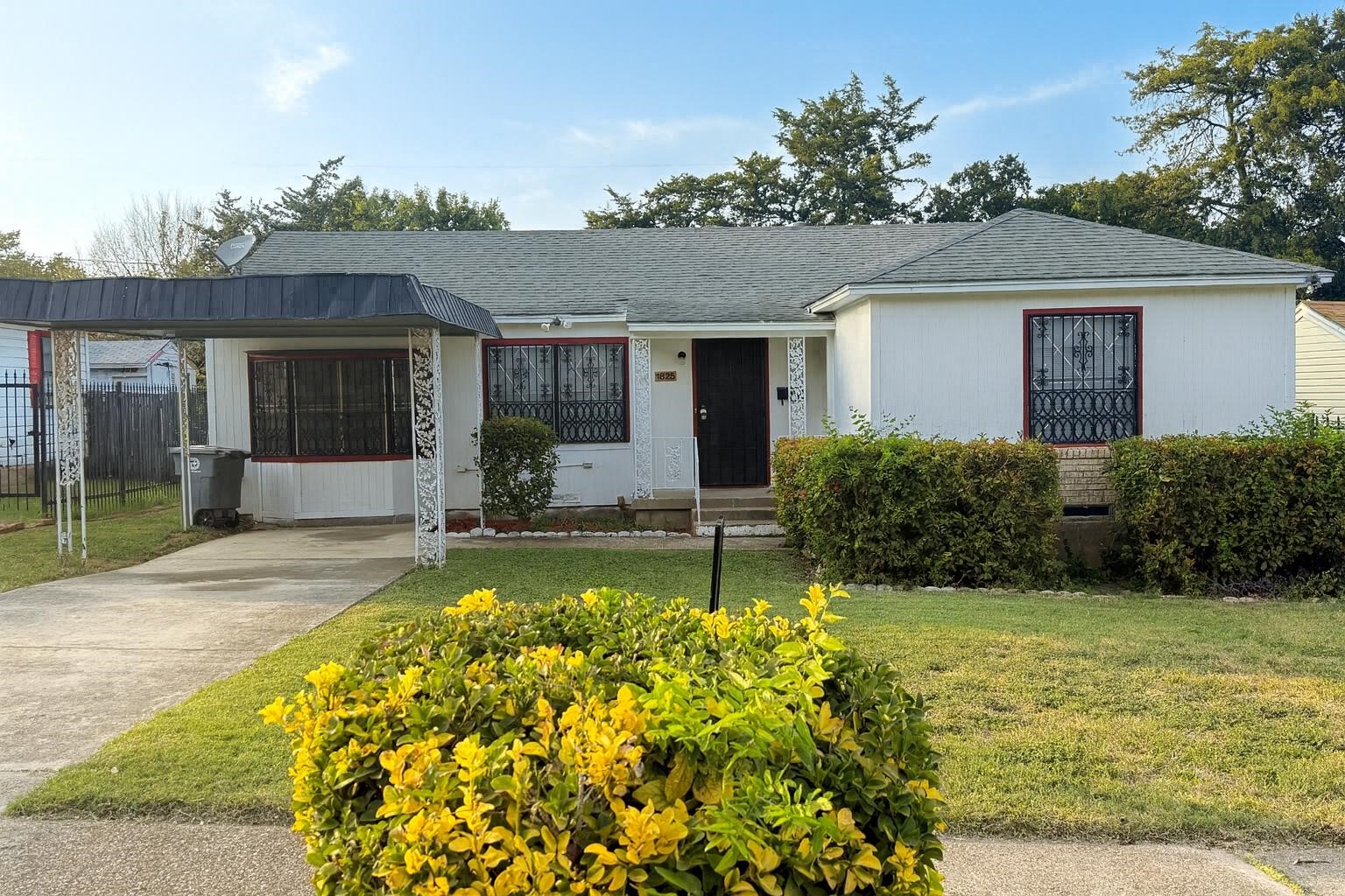 1825 Dudley Avenue Dallas TX 75203