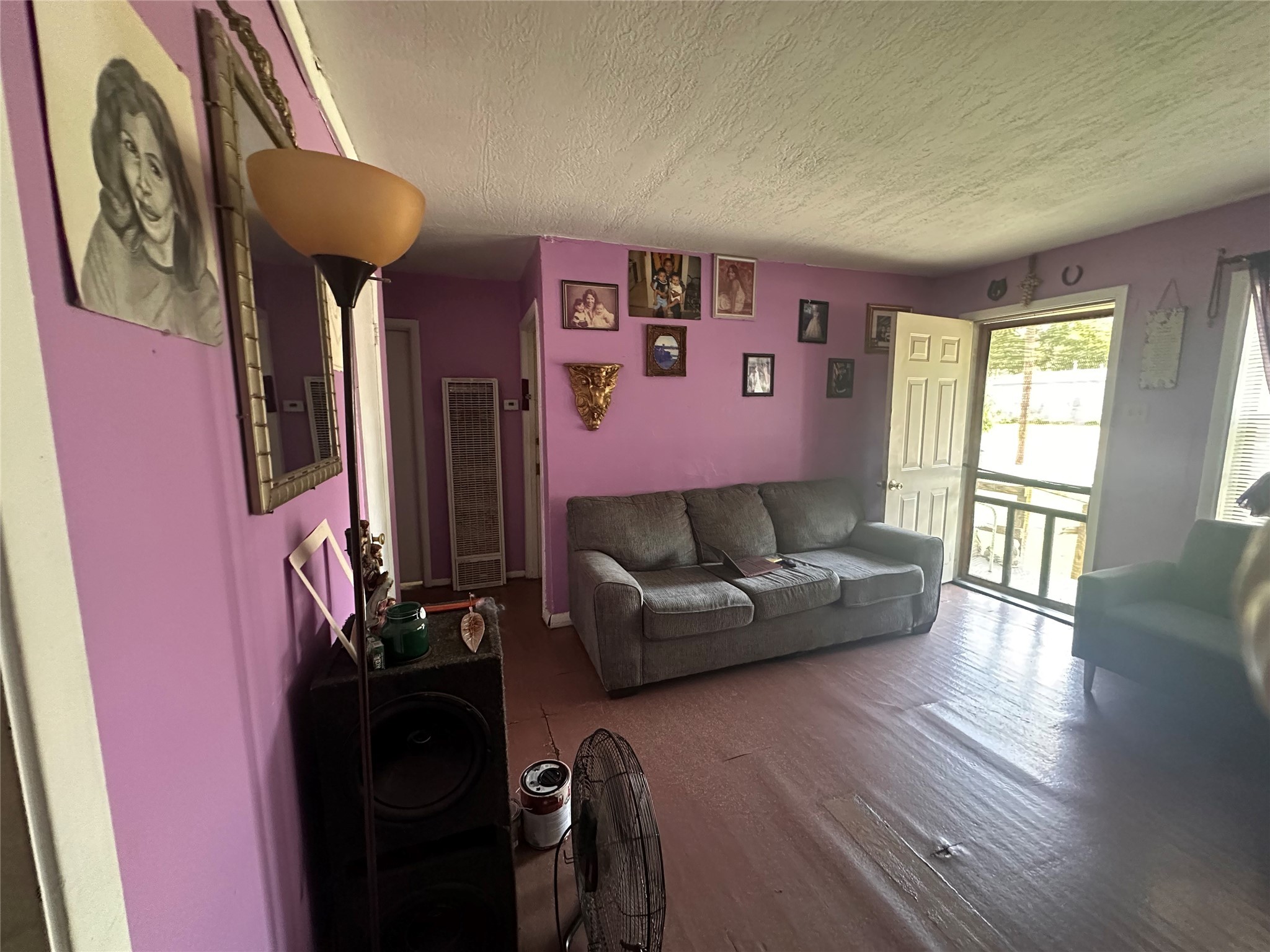 129 E Wanda Drive Garland TX 75040