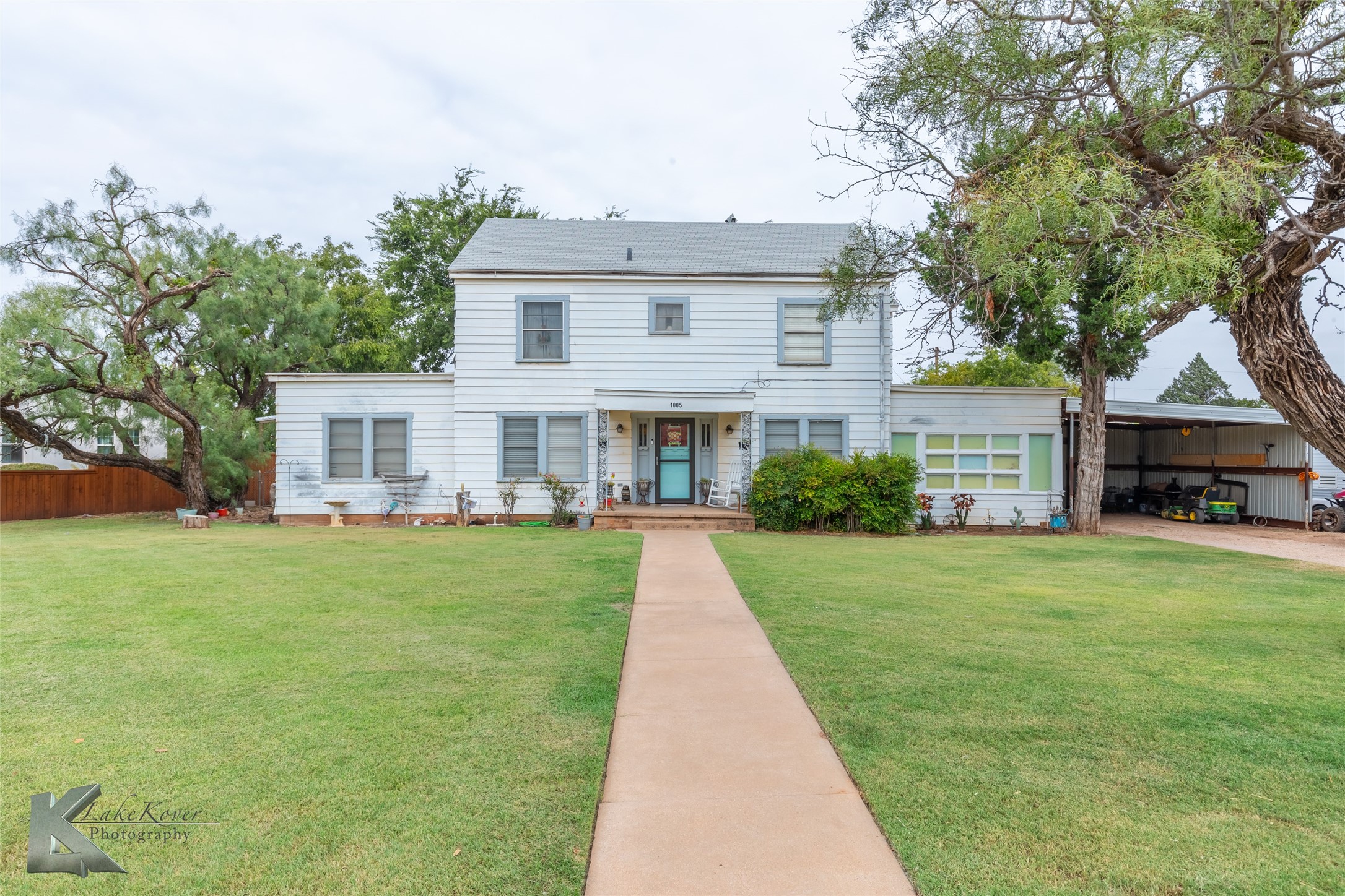 1005 E Wells Street Stamford TX 79553
