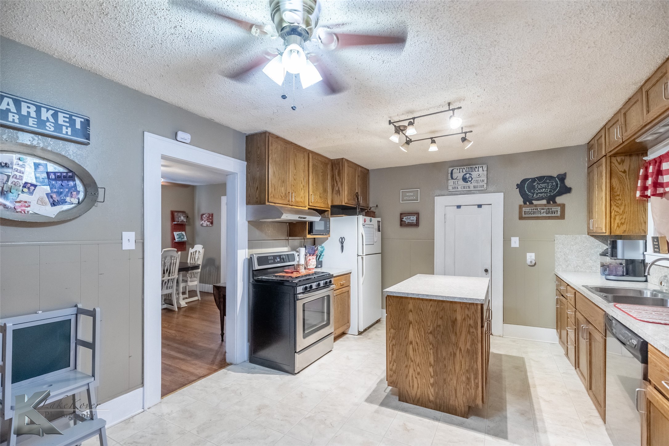 1005 E Wells Street Stamford TX 79553