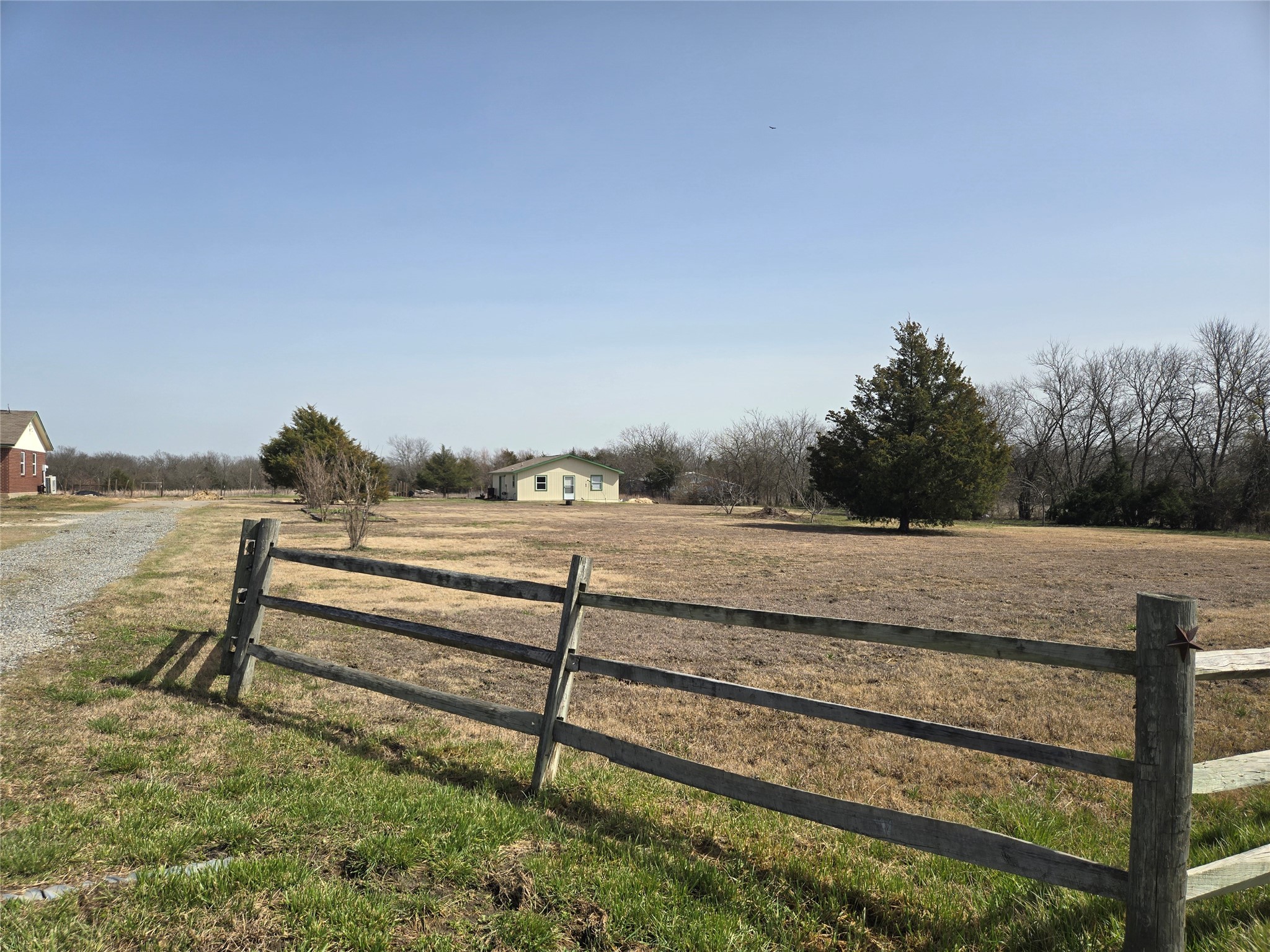 1001 N Atkins Drive Celeste TX 75423