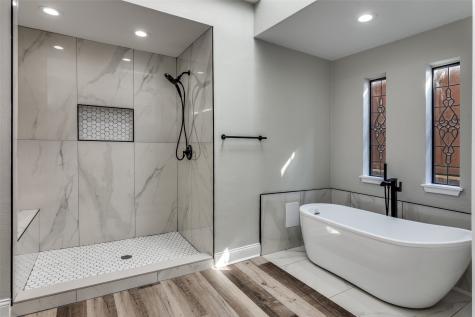 2103 Bay Club Drive Arlington TX 76013