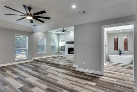 2103 Bay Club Drive Arlington TX 76013
