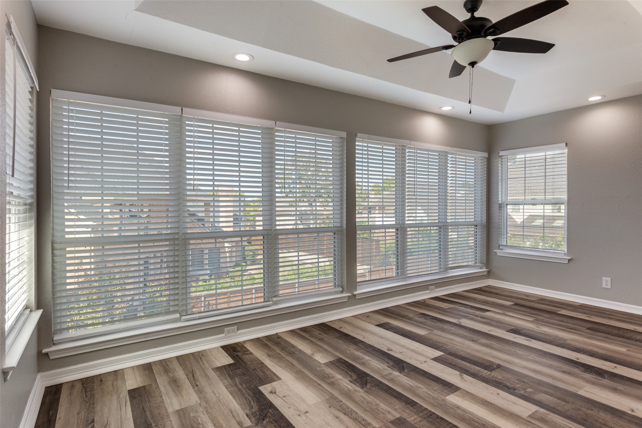 2103 Bay Club Drive Arlington TX 76013
