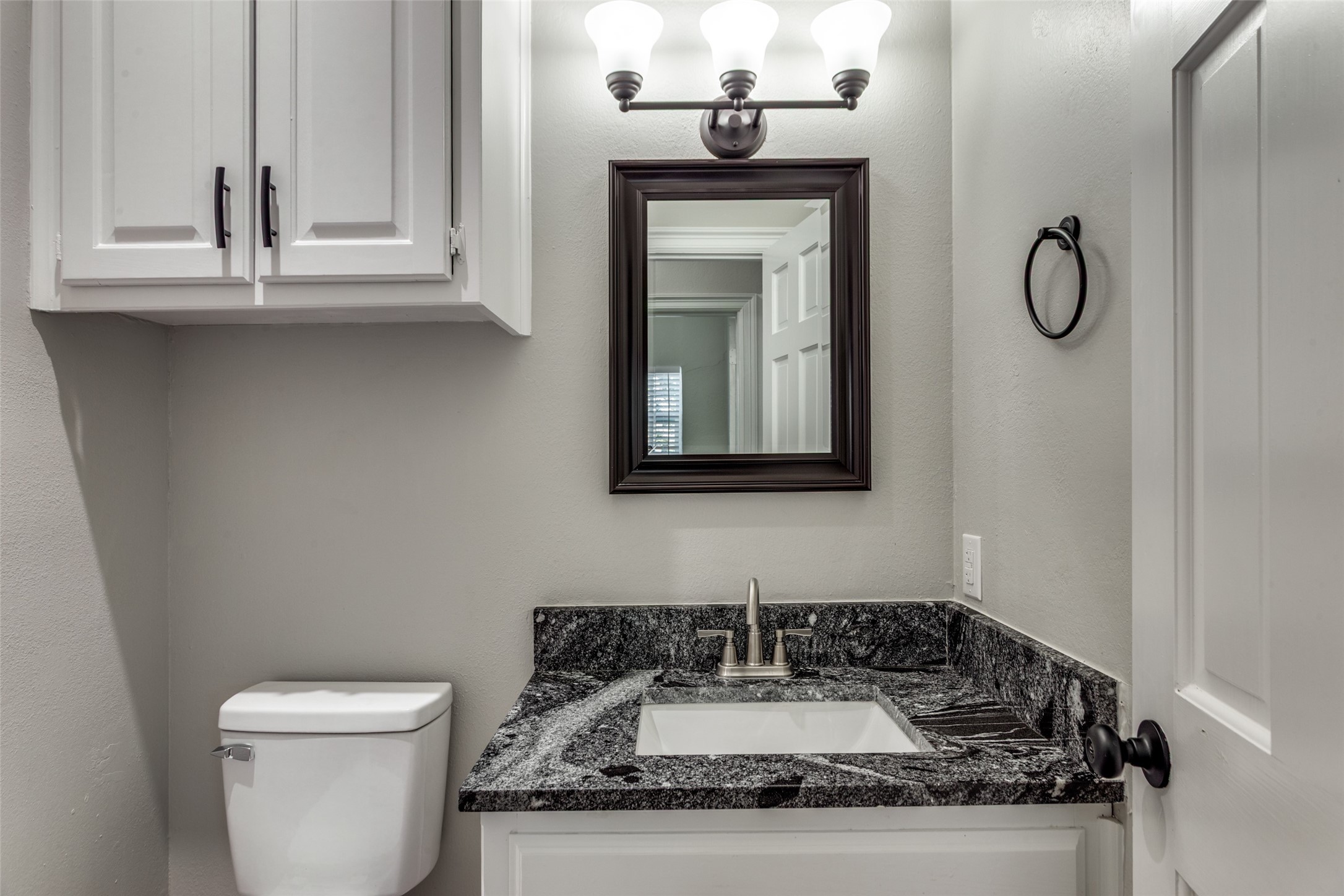 2103 Bay Club Drive Arlington TX 76013