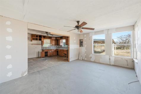 604 S Spears Street Alvarado TX 76009