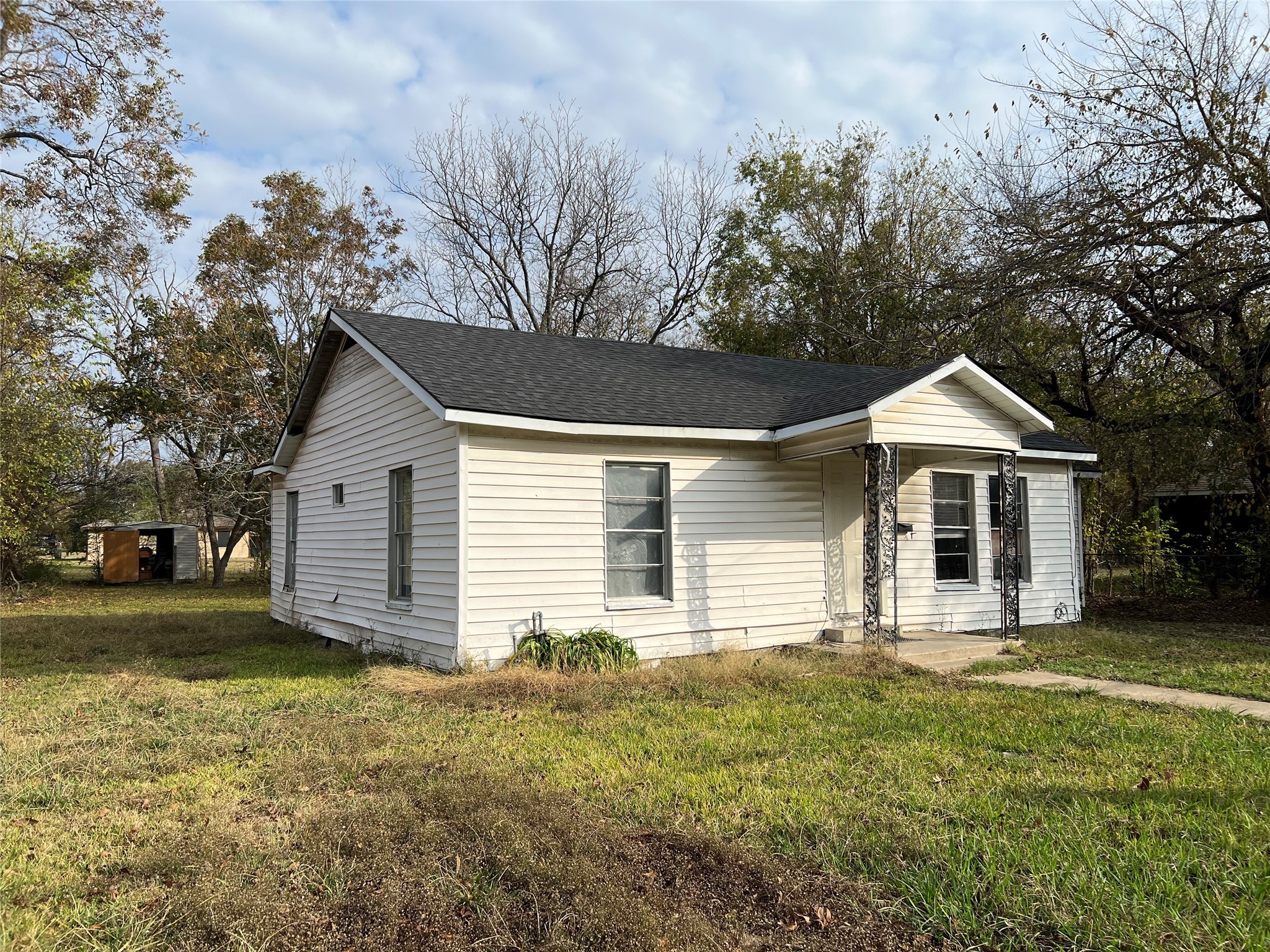 457 E James Street Wills Point TX 75169
