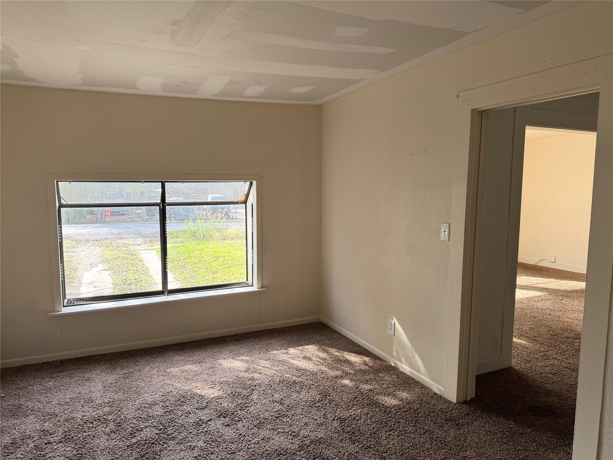 457 E James Street Wills Point TX 75169