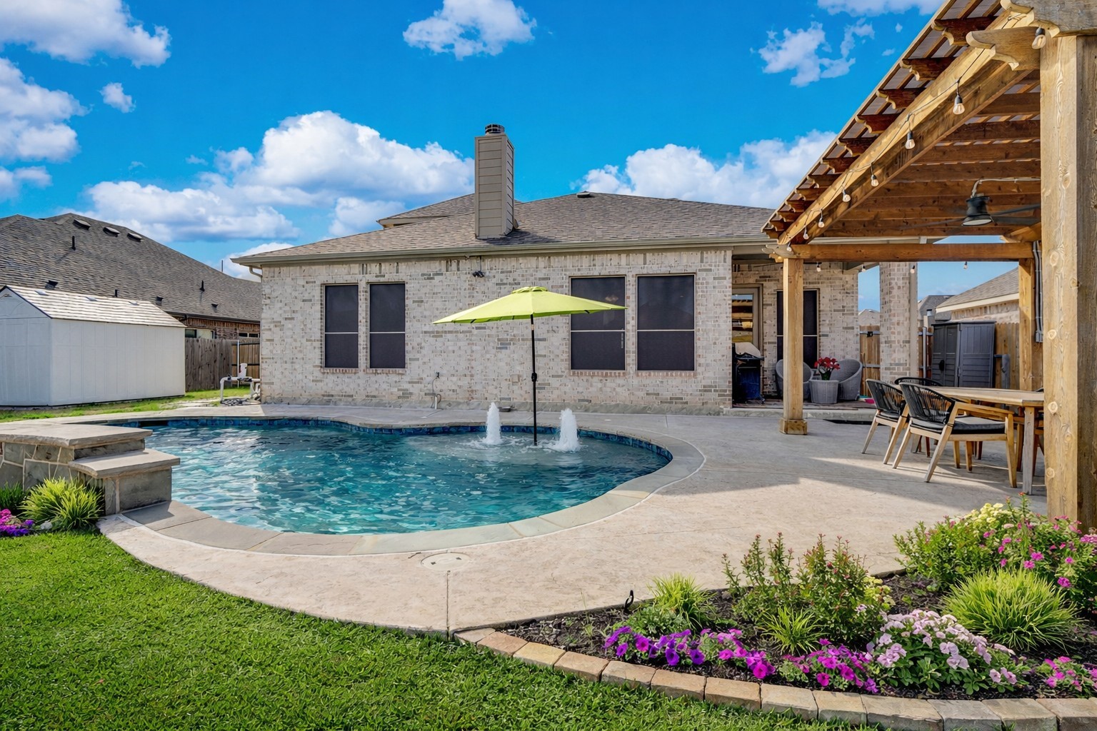 518 Clifton Court Midlothian TX 76065