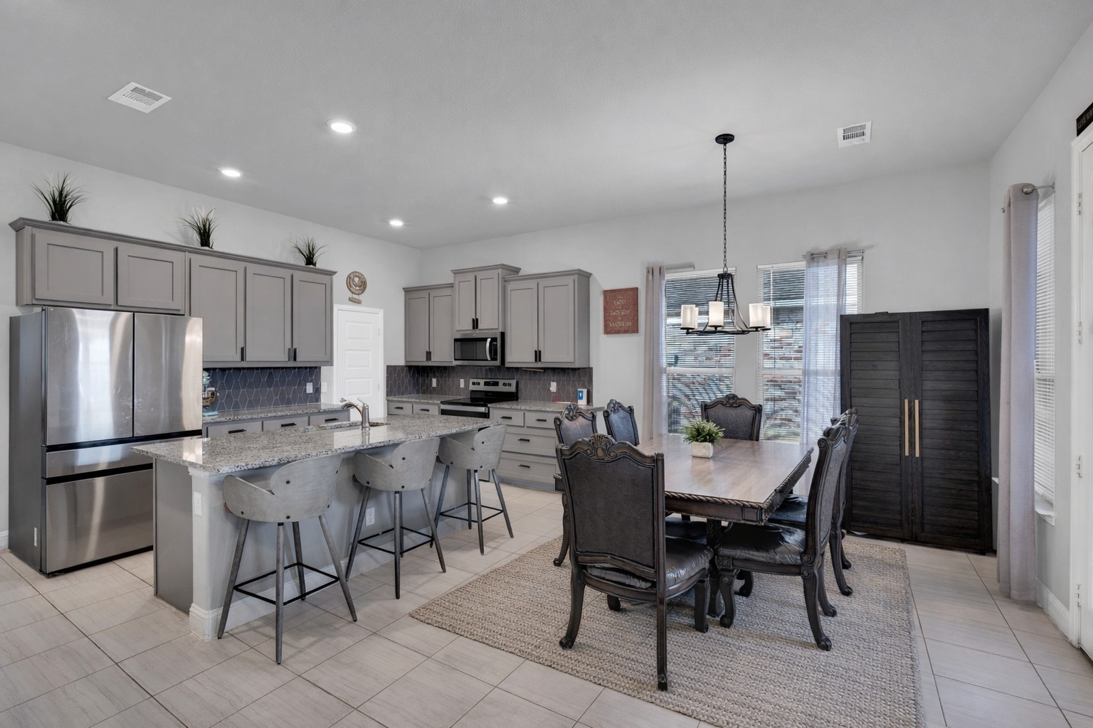 518 Clifton Court Midlothian TX 76065
