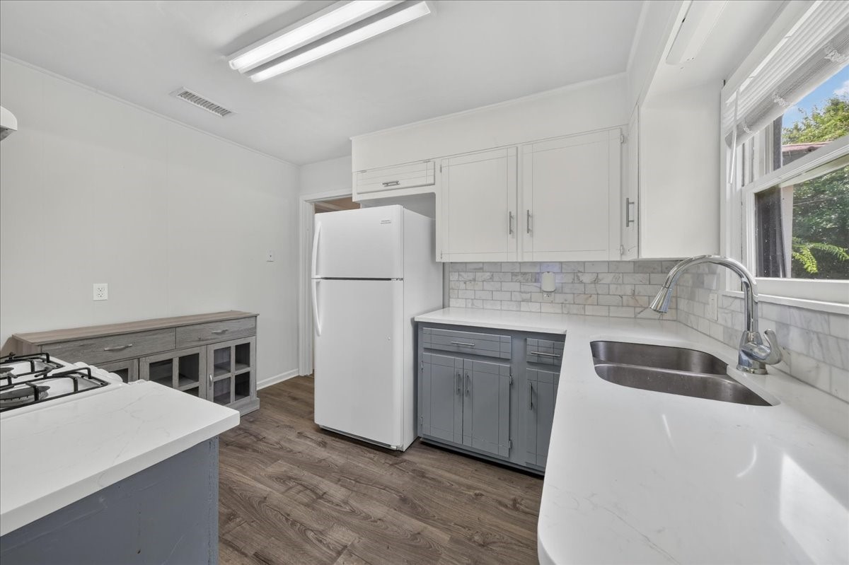 307 Norwood Drive Hurst TX 76053