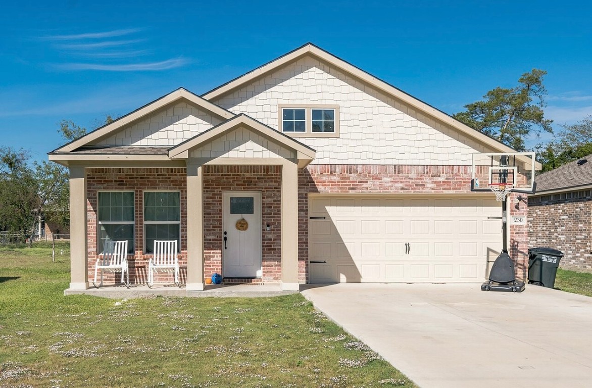 230 E Canton Street Palmer TX 75152