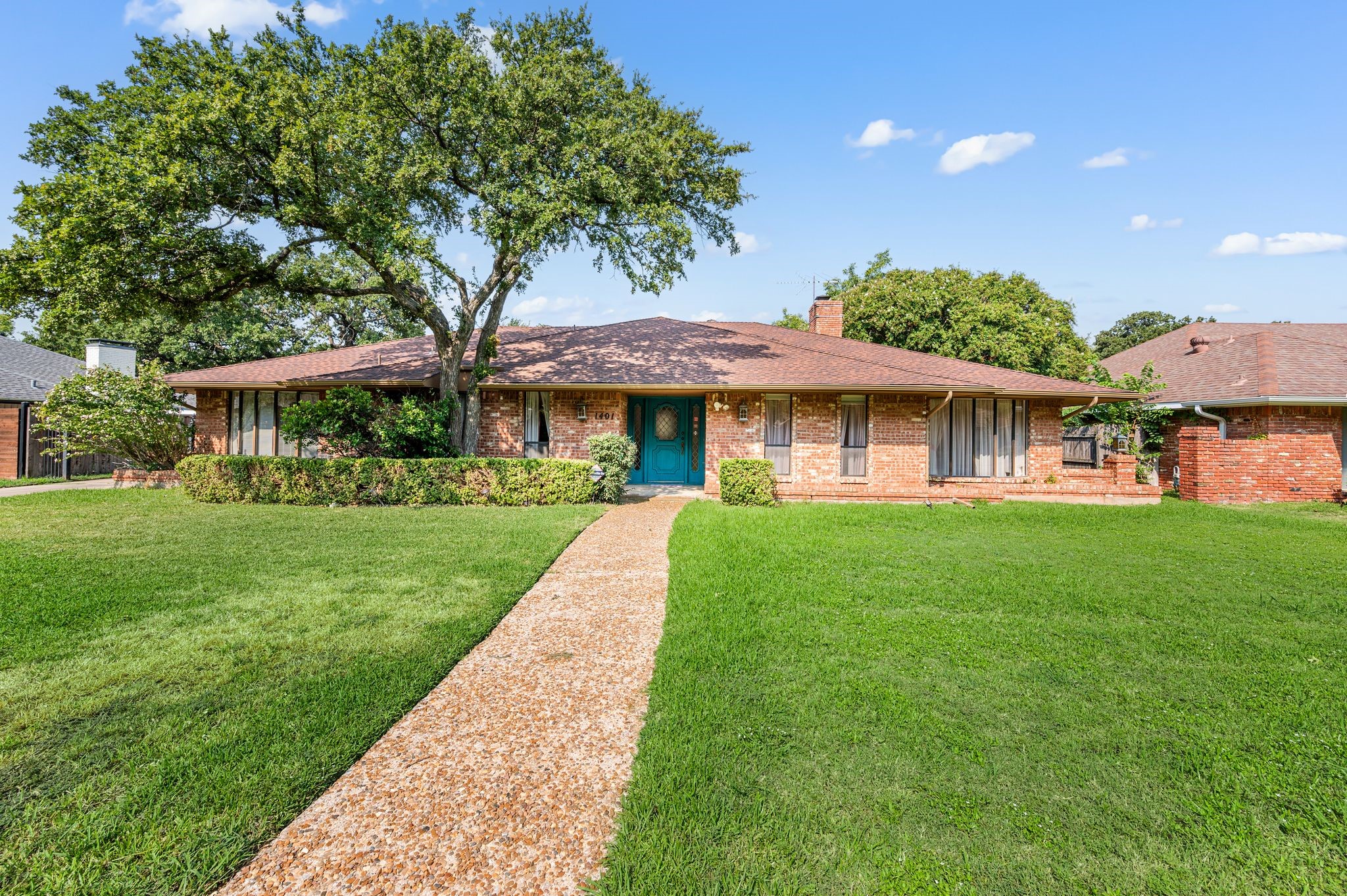 1401 Limetree Lane Irving TX 75061