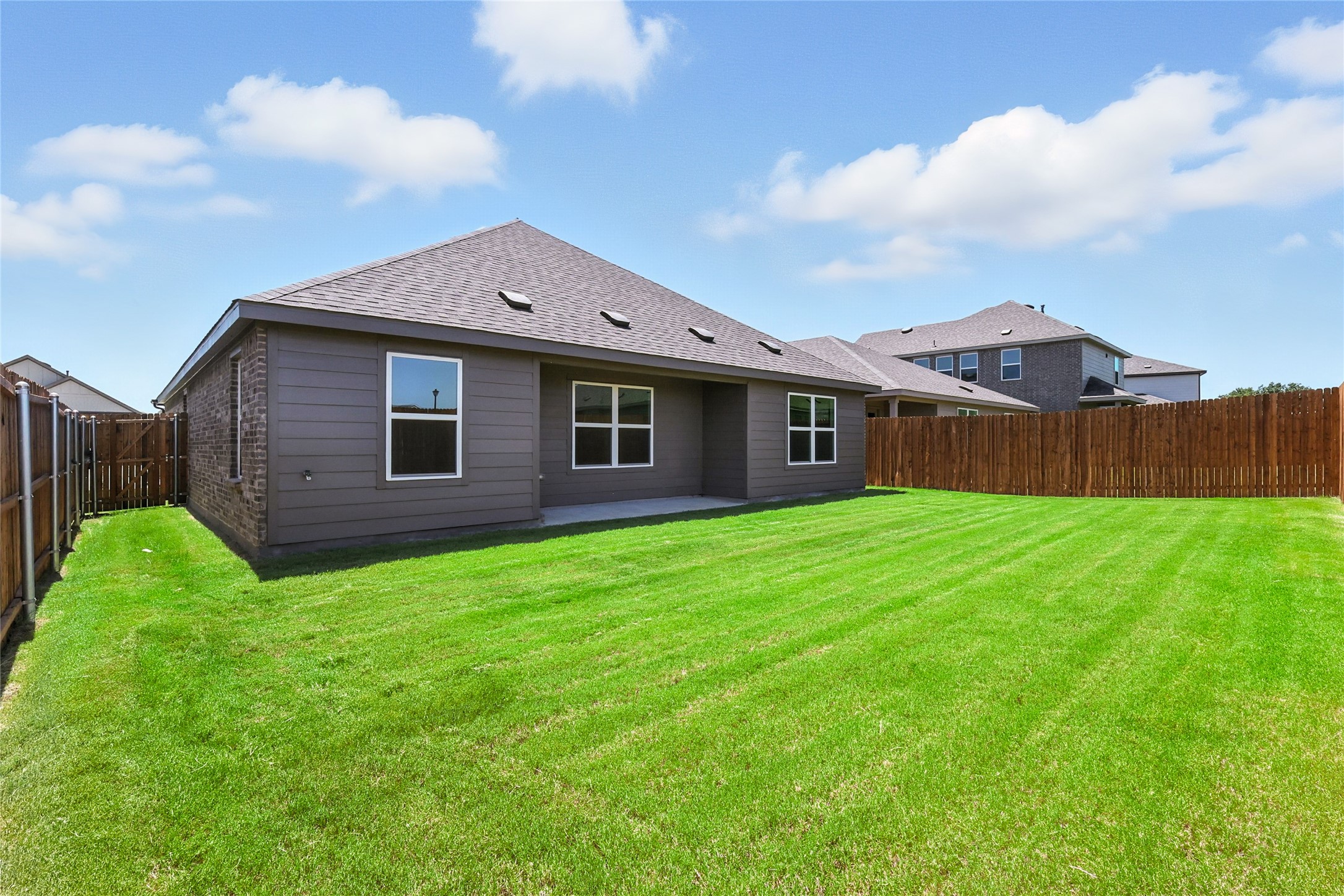 1795 Gleasondale Place Forney TX 75126