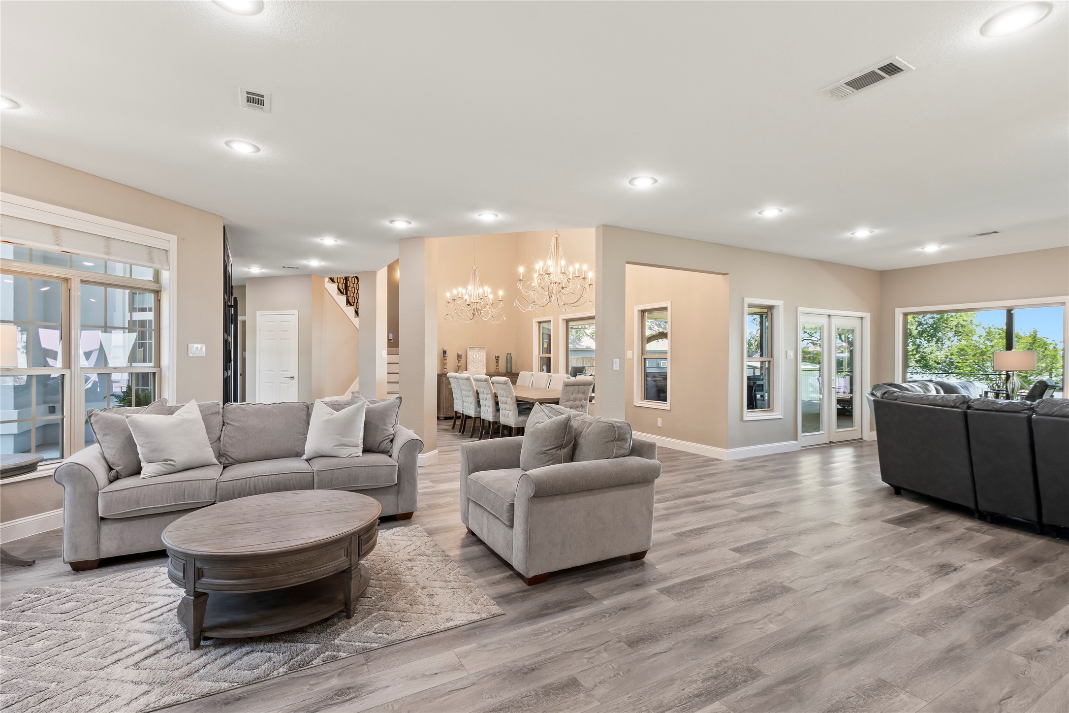 1301 Oak Hill Drive Kemp TX 75143