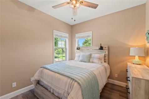 1301 Oak Hill Drive Kemp TX 75143
