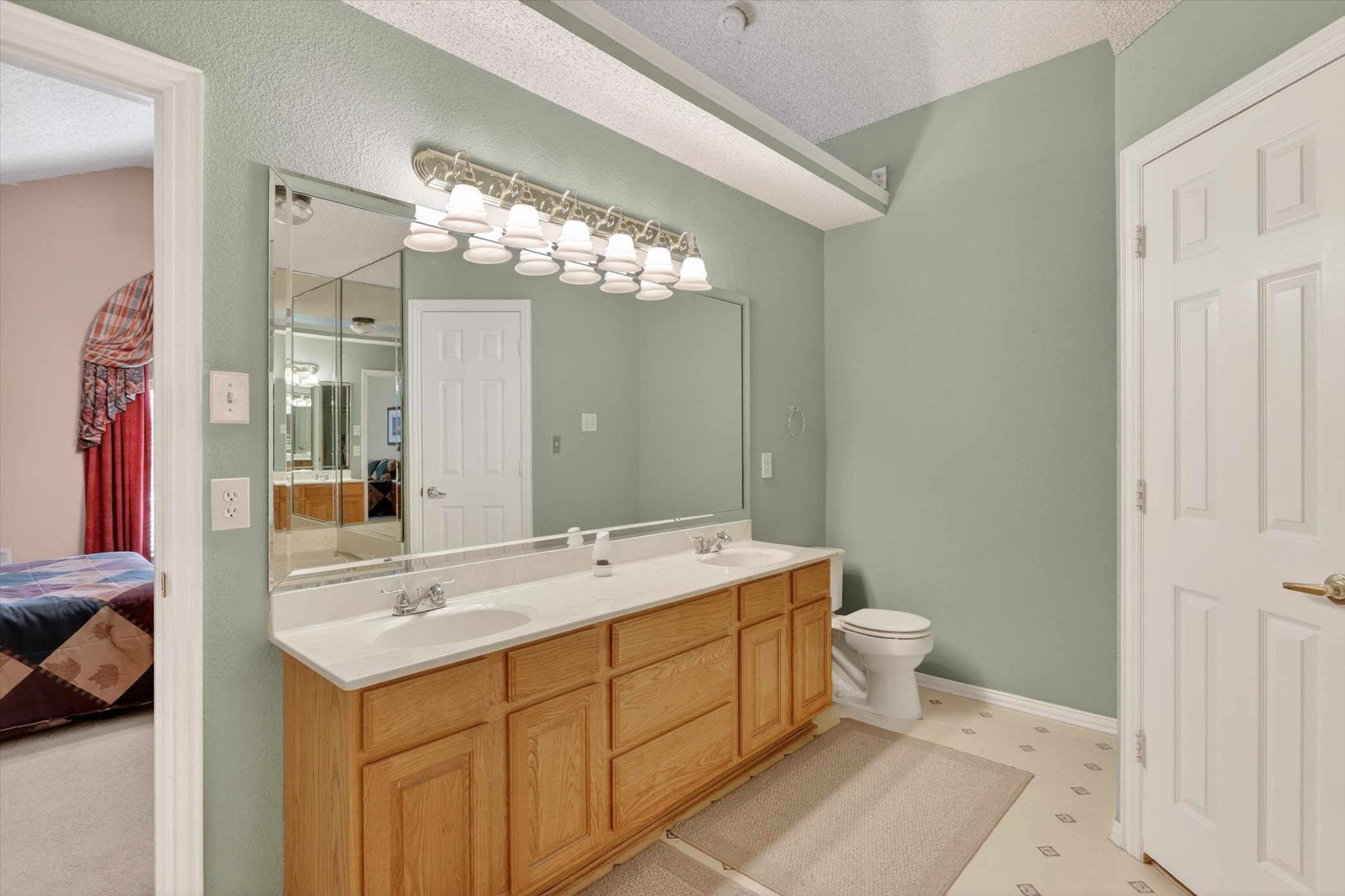 5125 Ivycrest Trail Arlington TX 76017