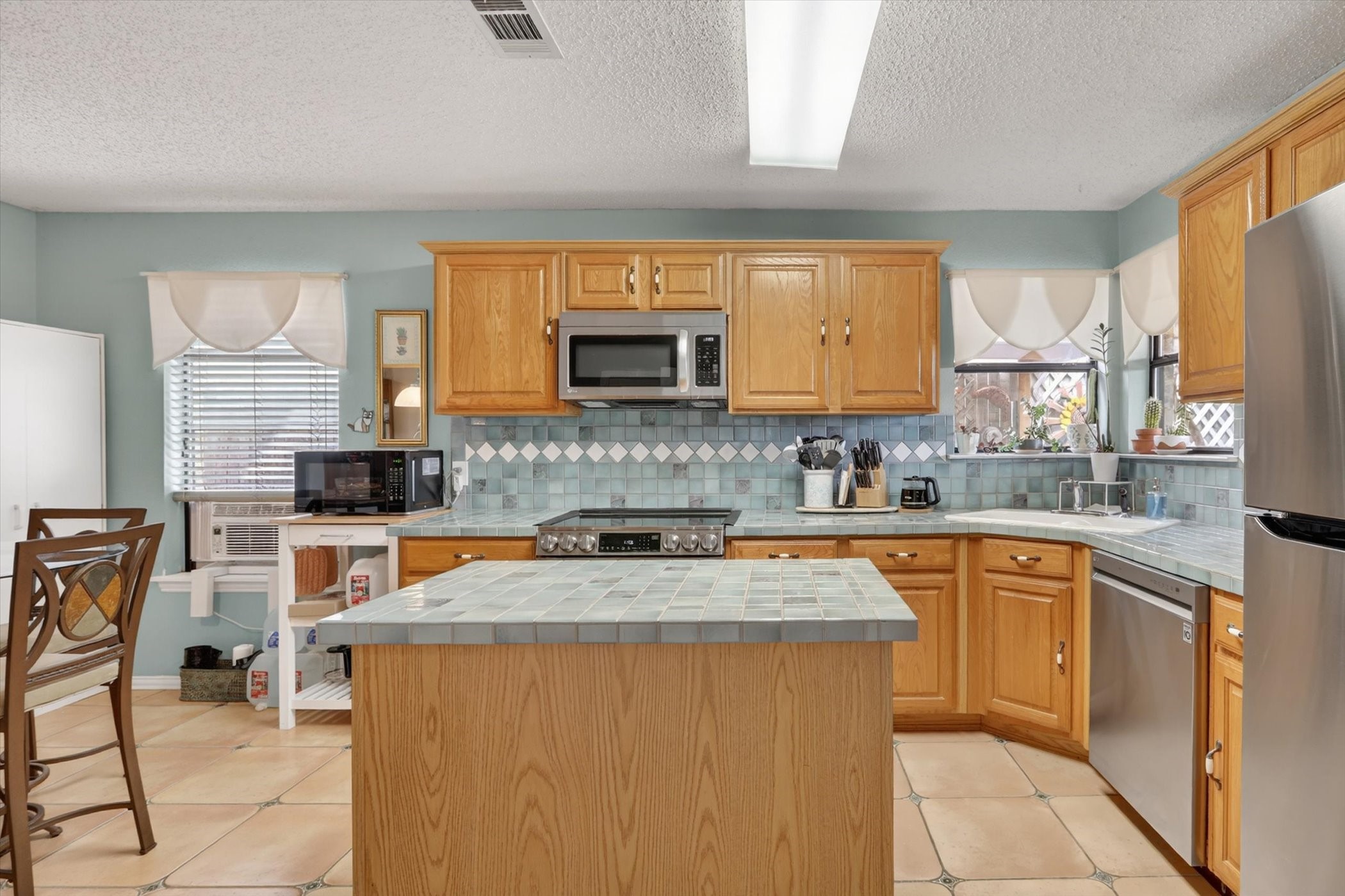 5125 Ivycrest Trail Arlington TX 76017