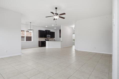 717 Roaring Springs Drive Glenn Heights TX 75154