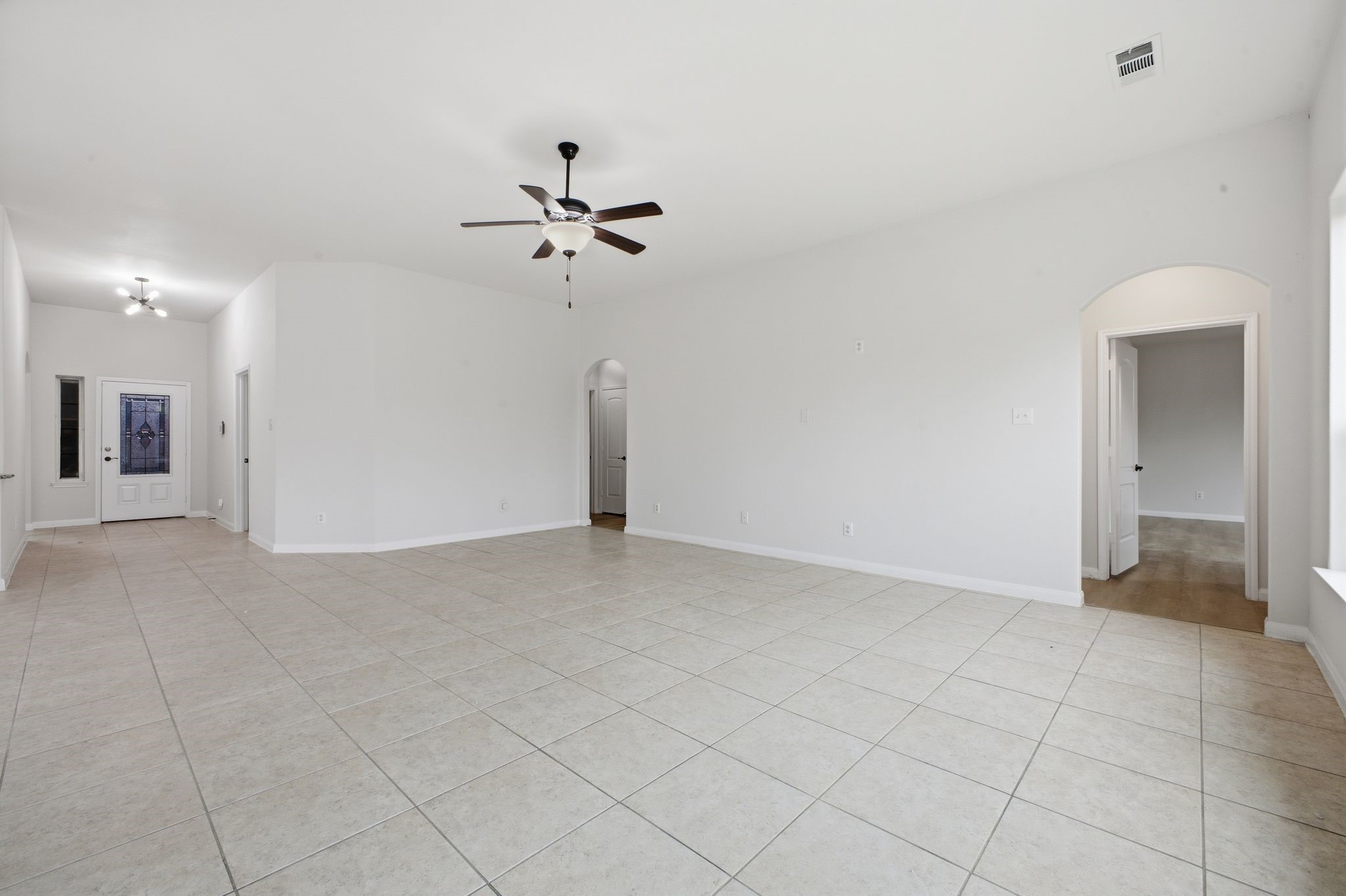 717 Roaring Springs Drive Glenn Heights TX 75154
