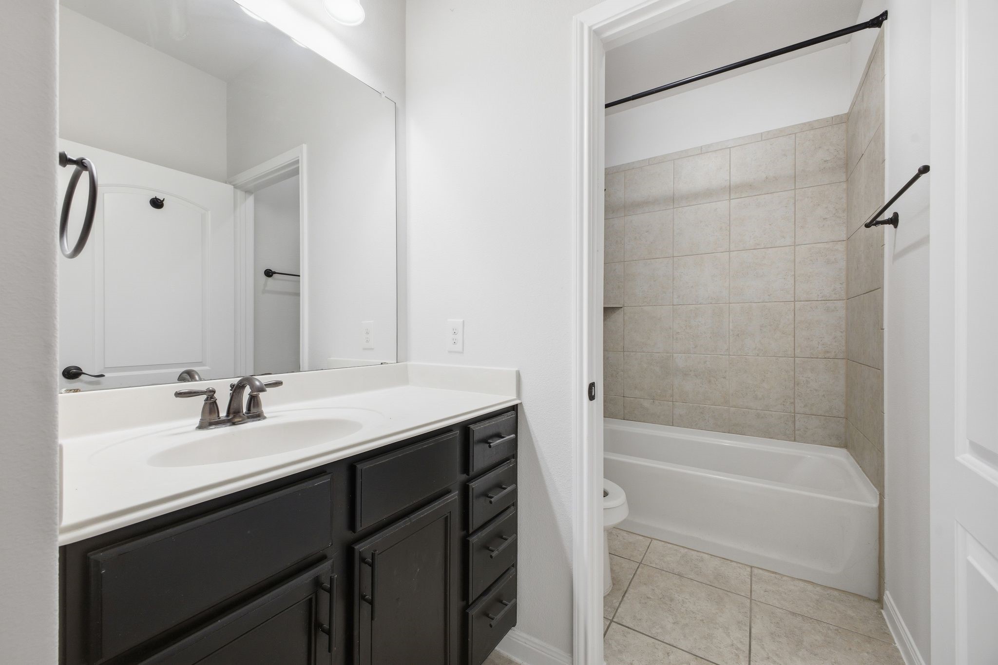 717 Roaring Springs Drive Glenn Heights TX 75154