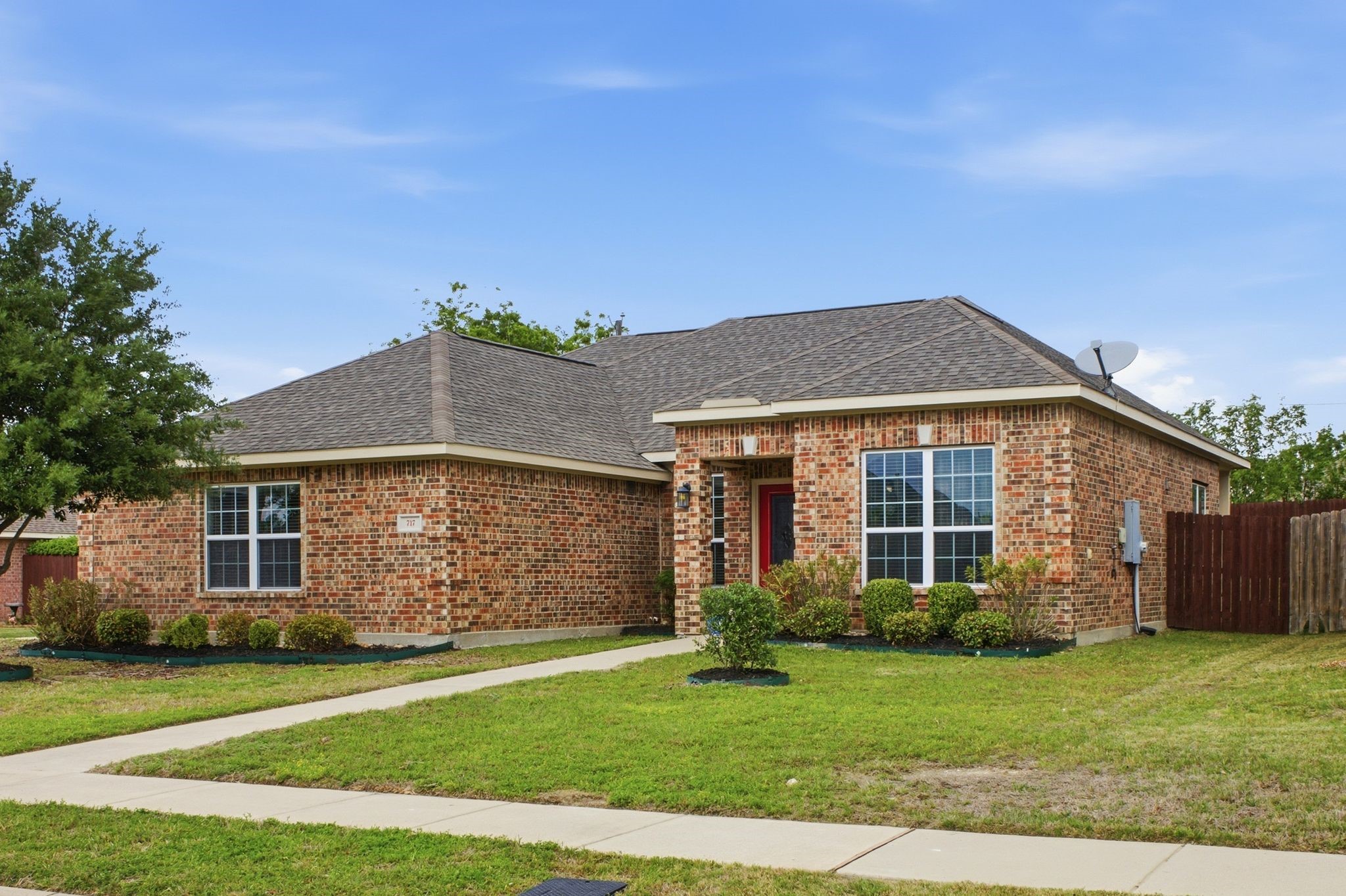 717 Roaring Springs Drive Glenn Heights TX 75154