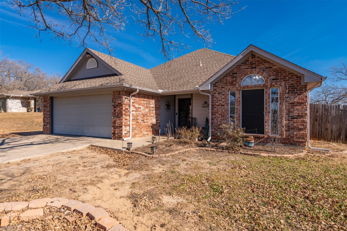 208 Eastridge Drive Springtown TX 76082