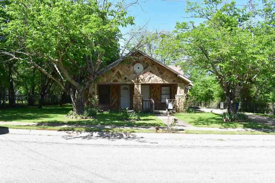 112 2nd Street Keene TX 76059
