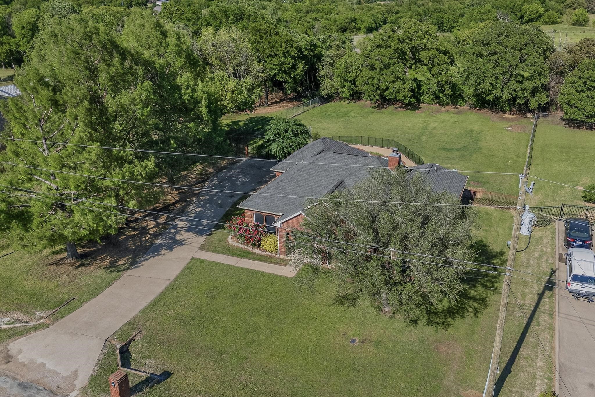 2601 Trail Tree Court Burleson TX 76028