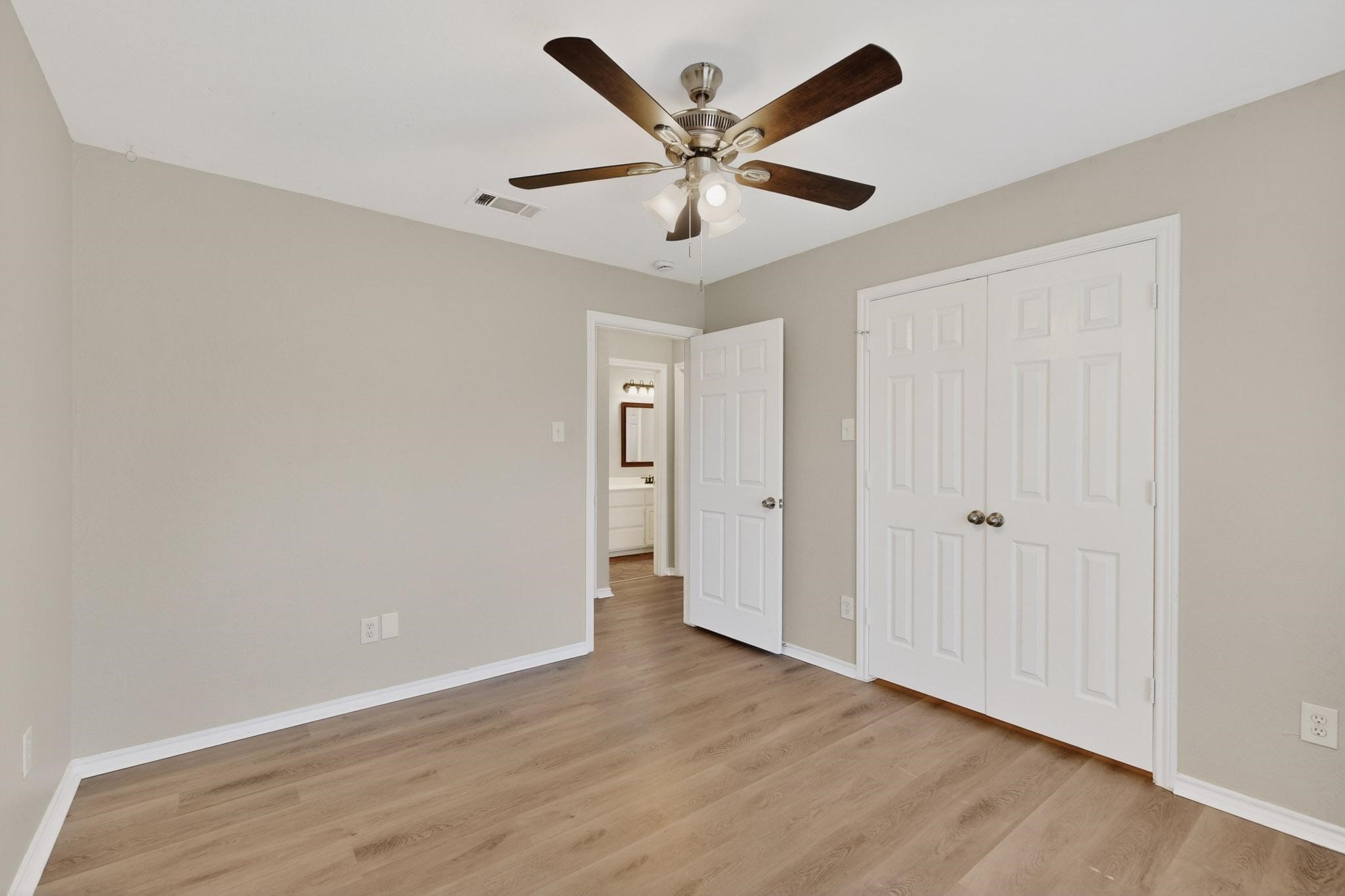 2601 Trail Tree Court Burleson TX 76028