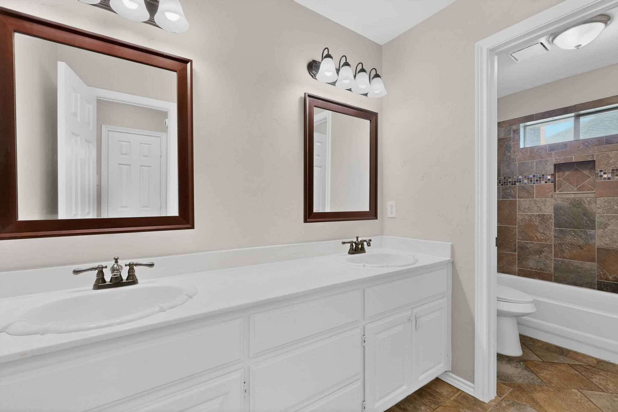 2601 Trail Tree Court Burleson TX 76028