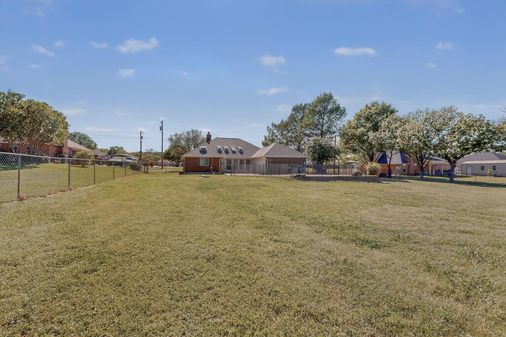 2601 Trail Tree Court Burleson TX 76028