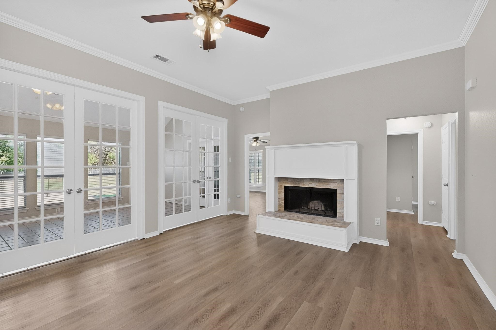 2601 Trail Tree Court Burleson TX 76028