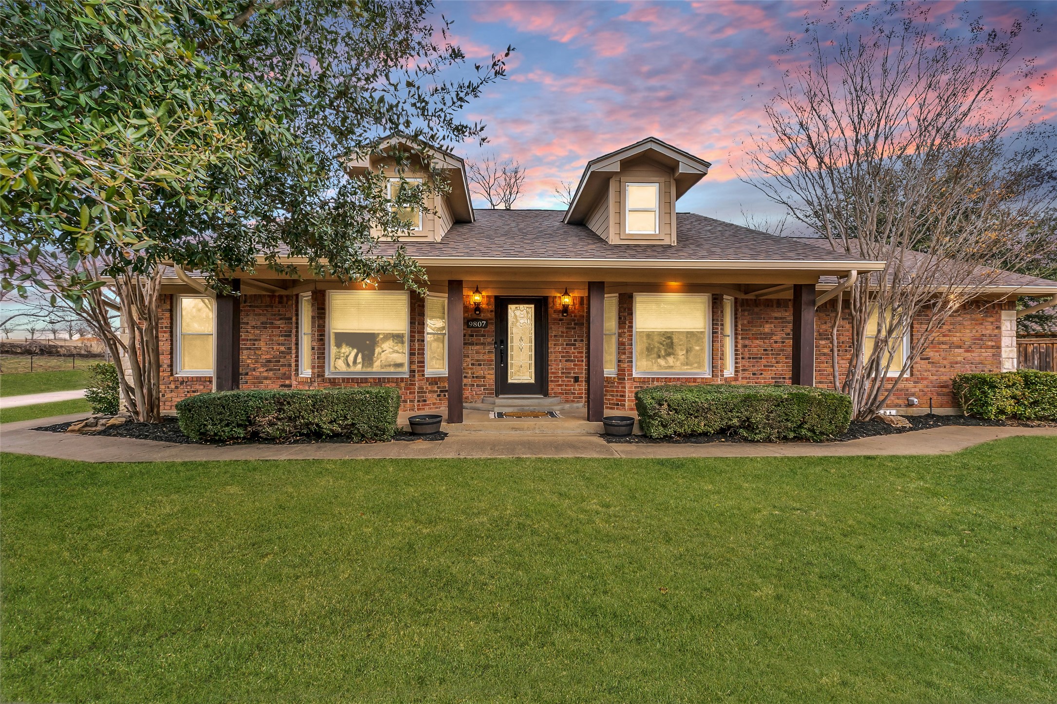 9807 Ravenswood Road Granbury TX 76049
