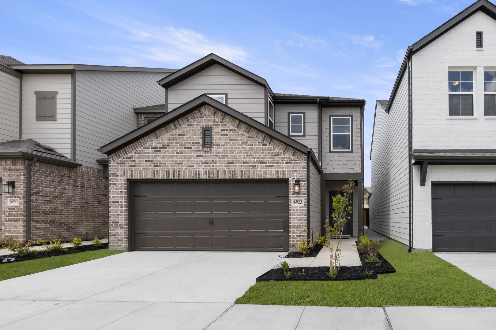 6923 Mission Tejas Drive Dallas TX 75228