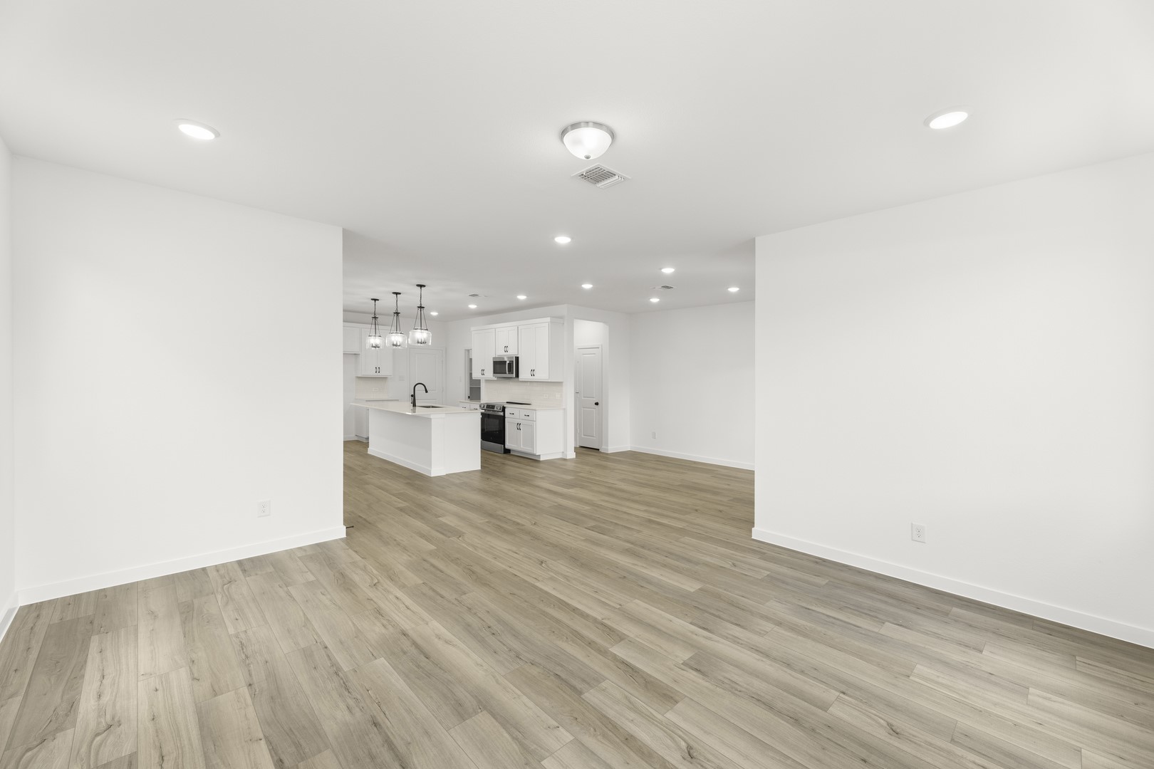 6923 Mission Tejas Drive Dallas TX 75228