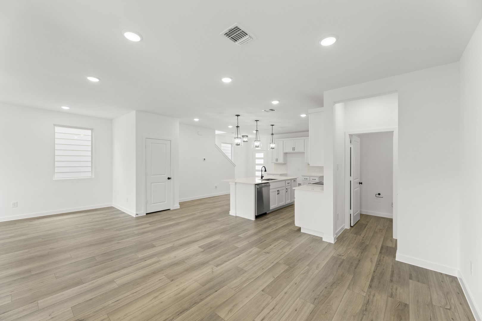 6923 Mission Tejas Drive Dallas TX 75228