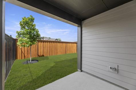 6923 Mission Tejas Drive Dallas TX 75228