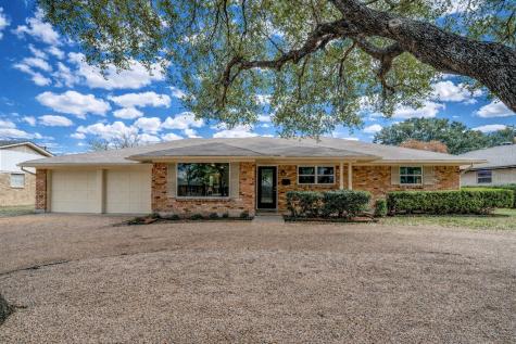 5113 South Drive Fort Worth TX 76132