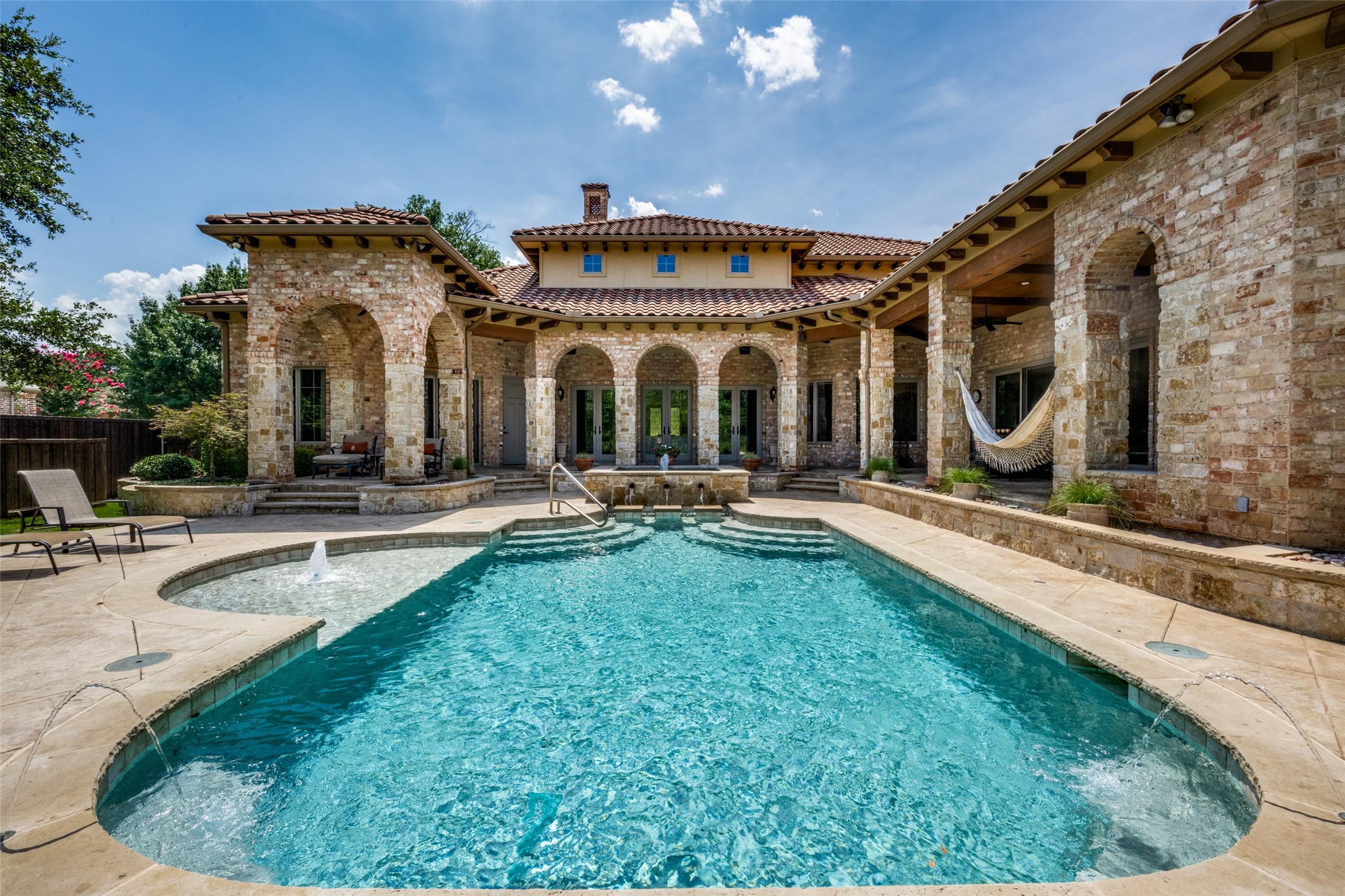 3605 Falcon Court Denton TX 76210