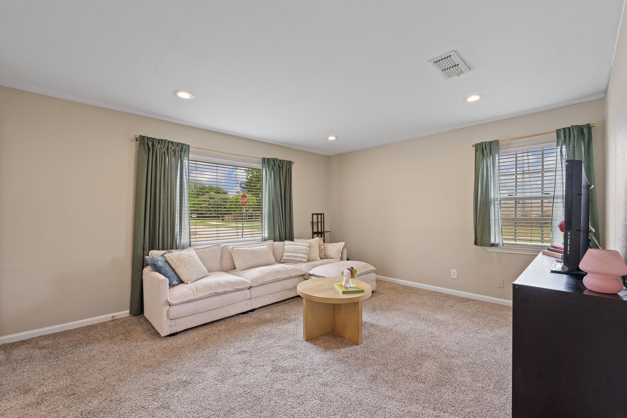 5328 Caroldean Street Haltom City TX 76117