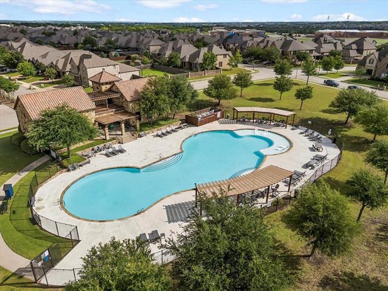 512 Emerson Drive Rockwall TX 75087