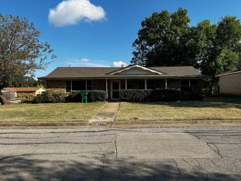 4601 Nadine Drive Haltom City TX 76117