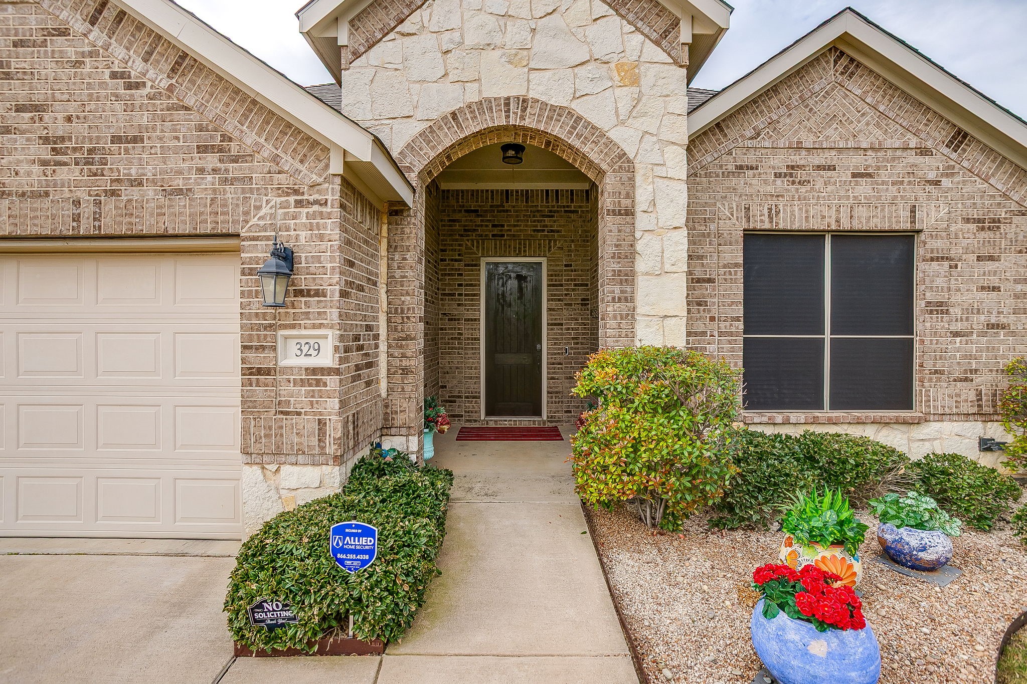 329 Madison Street Burleson TX 76028