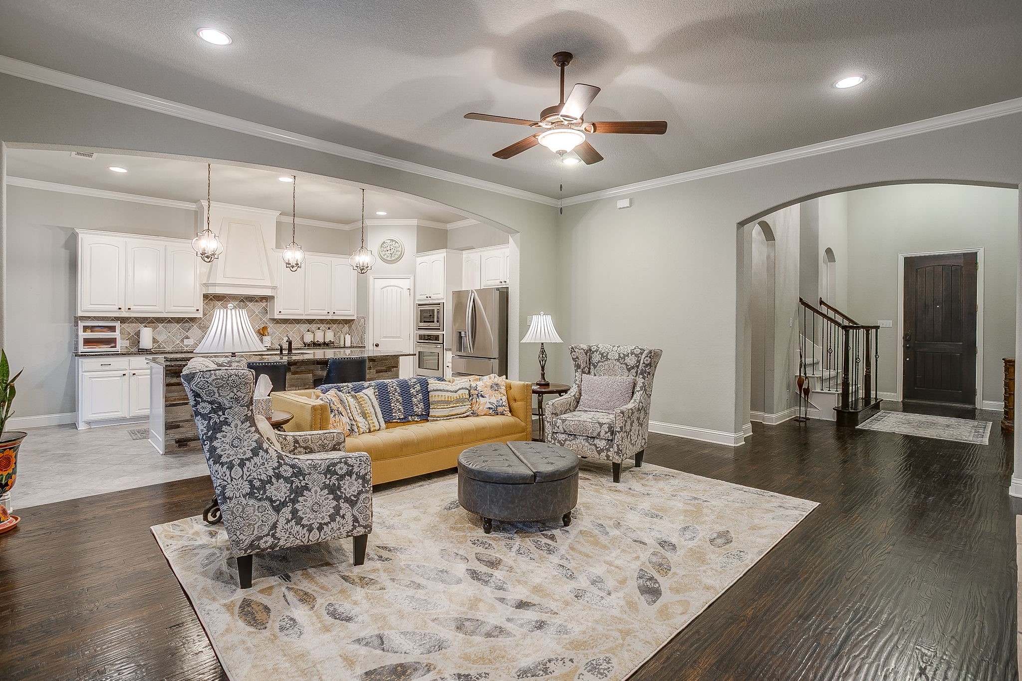 329 Madison Street Burleson TX 76028
