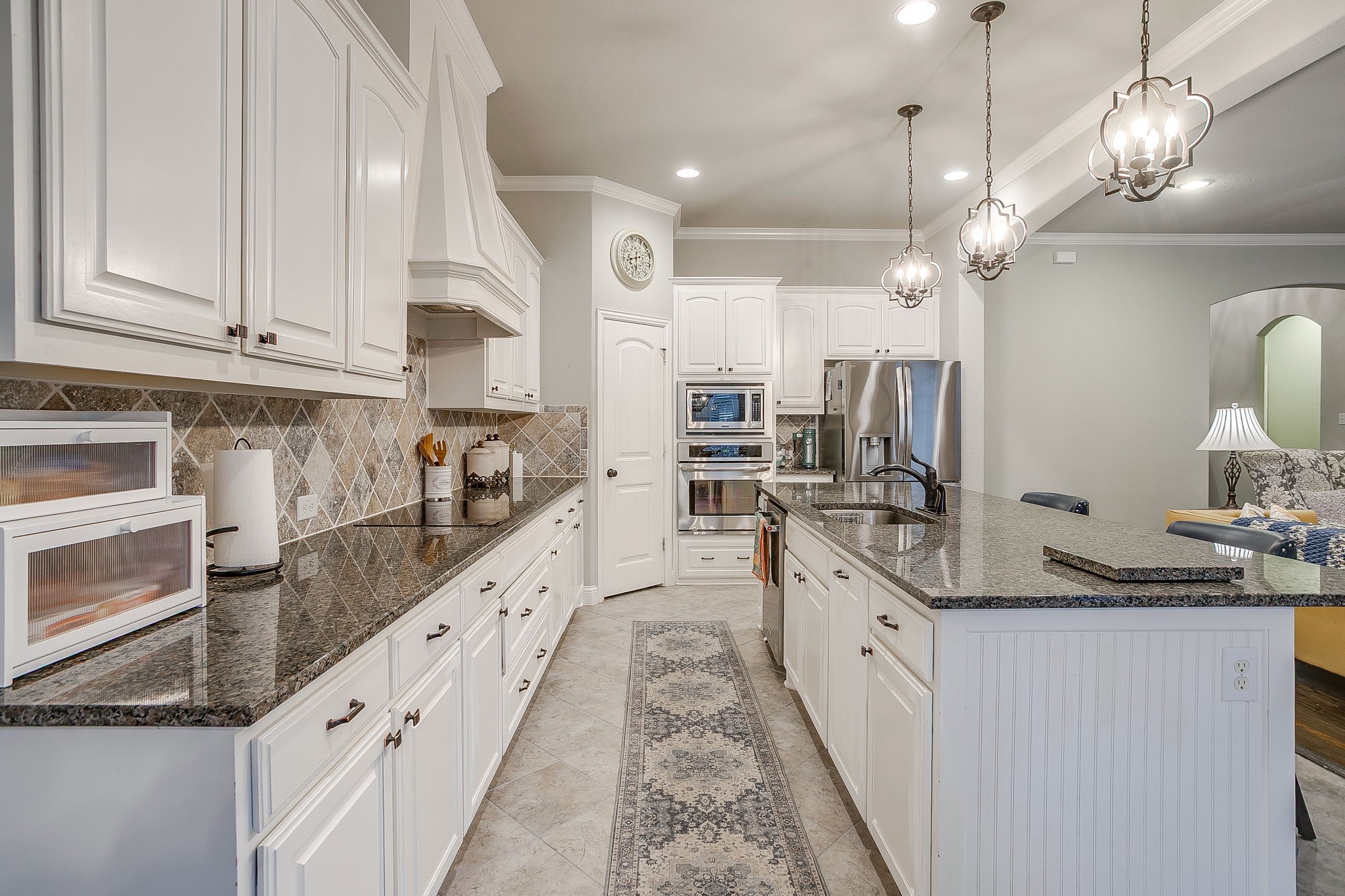 329 Madison Street Burleson TX 76028