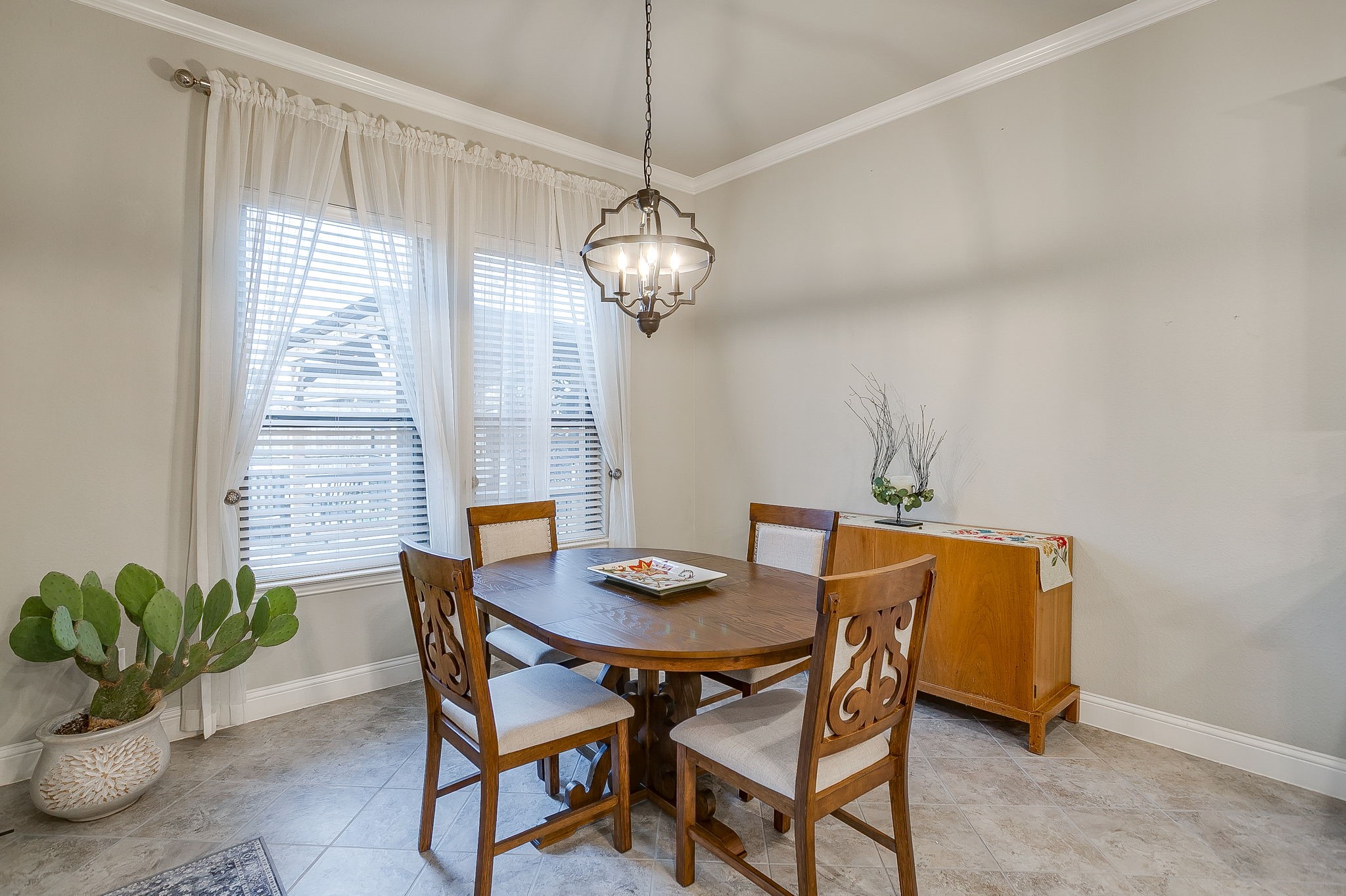 329 Madison Street Burleson TX 76028